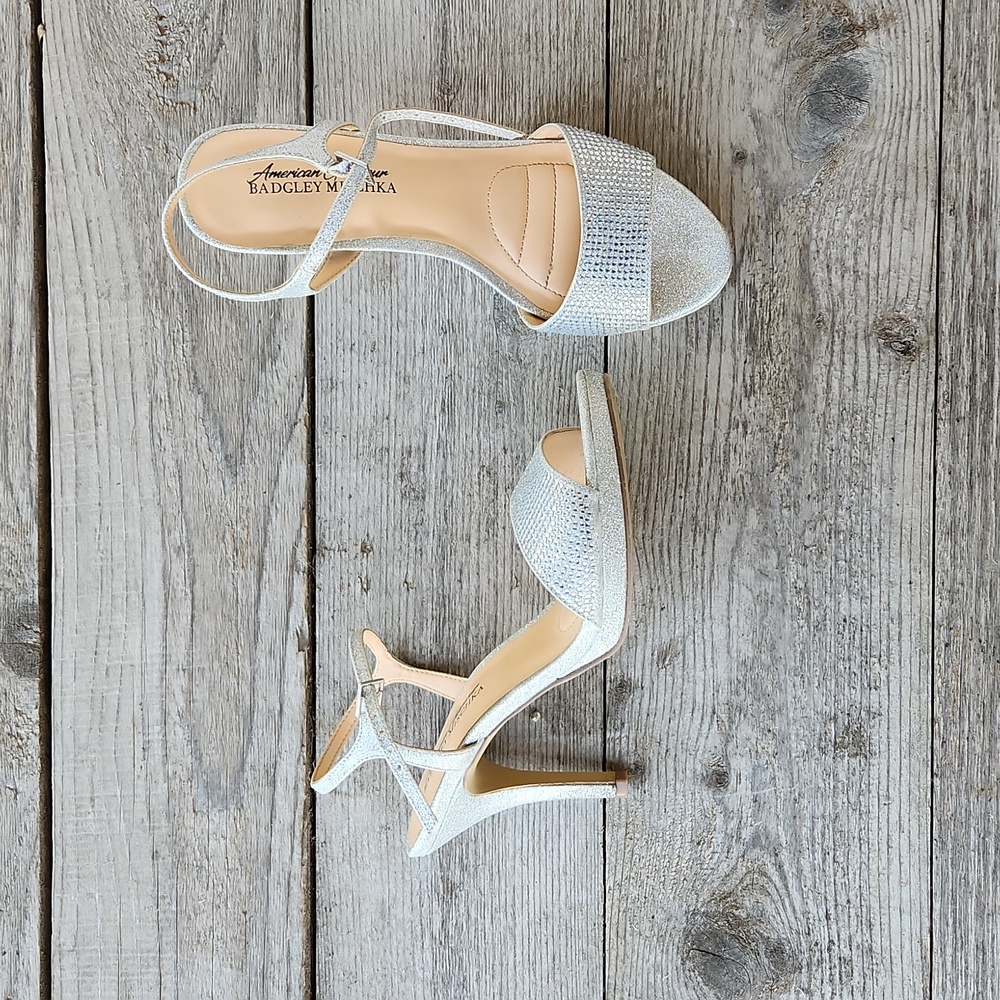 Badgley Mischka American Glamour Yasmin Silve 6.5 Rhinestone Heels Prom Wedding